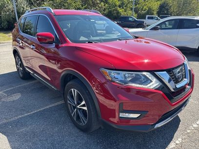 Used 2017 Nissan Rogue SL