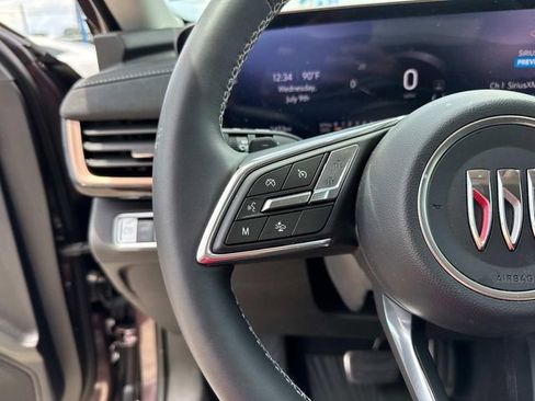 Used 2025 Buick Envision Sport Touring AWD/4WD image 48
