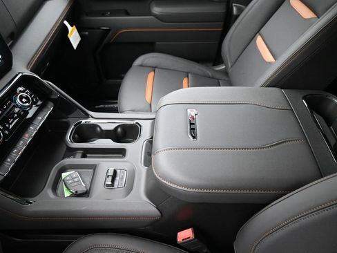 New 2026 GMC Sierra 3500 AT4 image 20