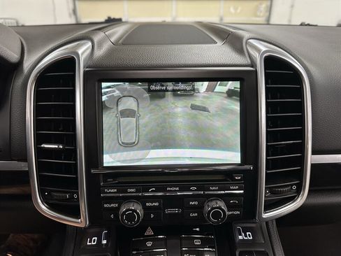 Used 2012 Porsche Cayenne S image 23