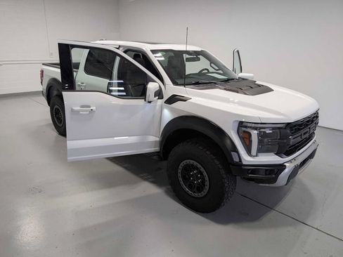 Certified 2024 Ford F150 Raptor AWD/4WD image 16