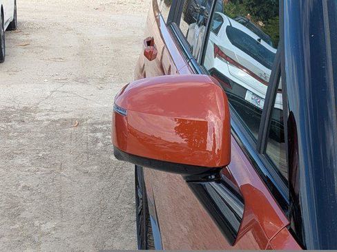 New 2025 Hyundai Santa Fe Calligraphy image 8