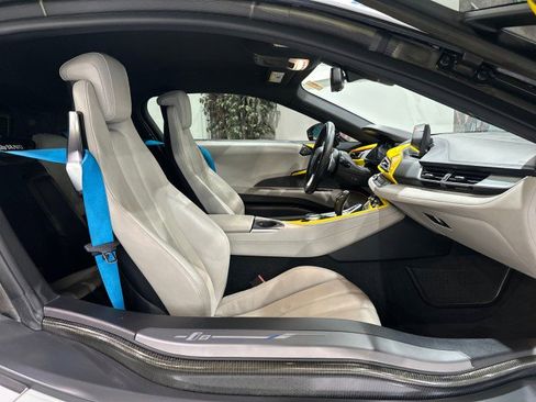 Used 2015 BMW i8 AWD/4WD image 36