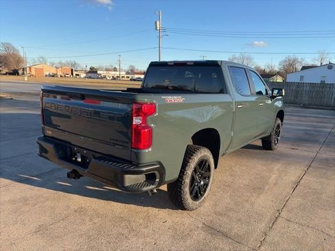 New 2026 Chevrolet Silverado 1500 Custom Trail Boss w/ LPO, Dark Essentials Package AWD/4WD image 6