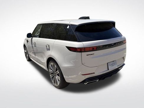 New 2026 Land Rover Range Rover Sport Dynamic SE AWD/4WD image 6