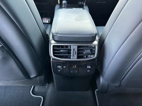 Used 2024 Lexus RX 350 F Sport w/ Convenience Package AWD/4WD image 17