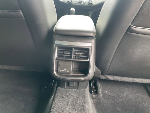 Used 2018 Chevrolet Impala Premier FWD image 35