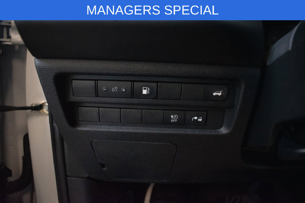 Used 2024 Mitsubishi Outlander 4WD Plug-In Hybrid image 19