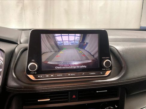 Certified 2024 Nissan Rogue SV w/ SV Premium Package image 19