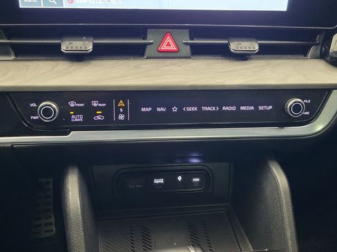Used 2023 Kia Sportage X-Pro AWD/4WD image 22