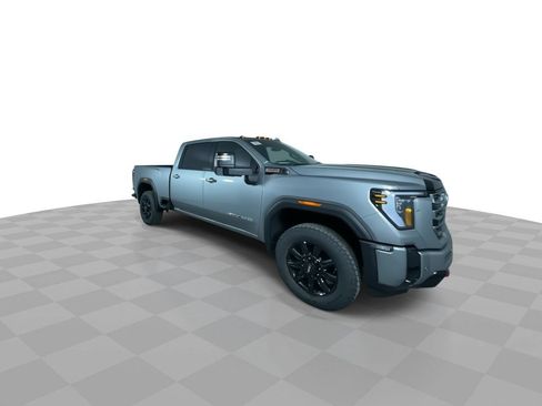 Used 2025 GMC Sierra 2500 AT4 w/ Technology Package AWD/4WD image 2