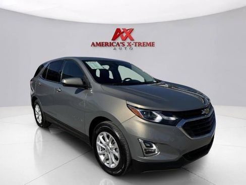 Used 2018 Chevrolet Equinox LT FWD image 8