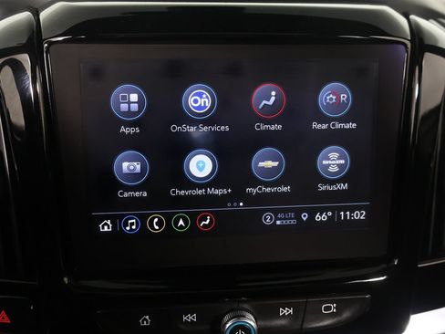 Used 2023 Chevrolet Traverse RS AWD/4WD image 50