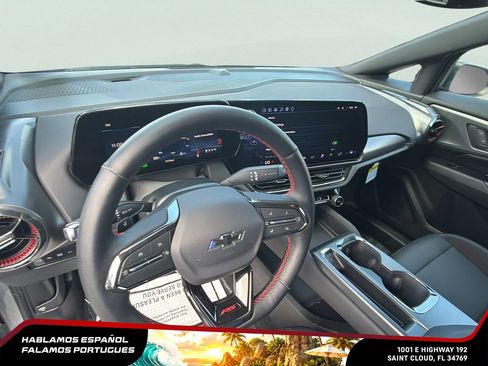 Used 2026 Chevrolet Equinox EV RS AWD/4WD image 18