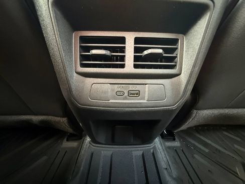 Used 2024 GMC Canyon AT4X AWD/4WD image 39