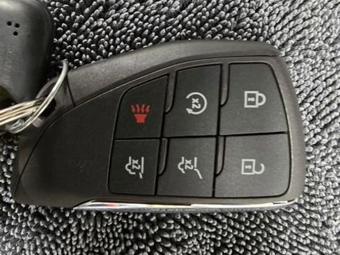 Used 2023 GMC Yukon Denali image 45