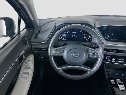 Used 2023 Hyundai Sonata SEL w/ Convenience Package FWD image 18