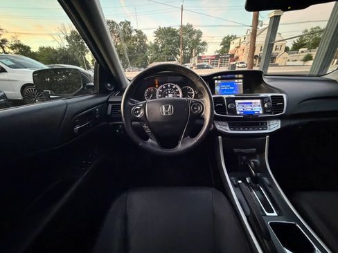Used 2013 Honda Accord EX-L image 32