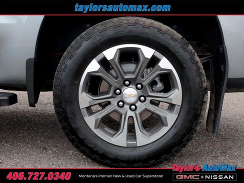Used 2025 Chevrolet Silverado 1500 High Country w/ Technology Package AWD/4WD image 48