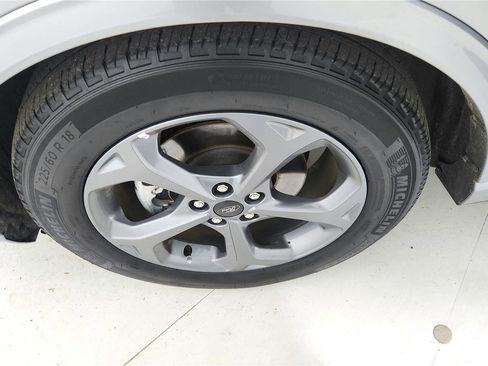 Used 2024 Ford Escape ST-Line FWD image 27