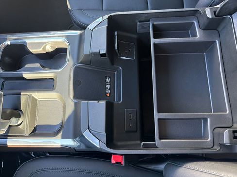 New 2026 GMC Sierra 1500 SLT w/ SLT Premium Package image 24