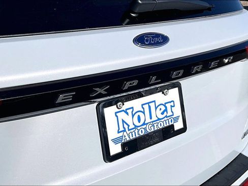 New 2026 Ford Explorer Active w/ Active Comfort Package image 10