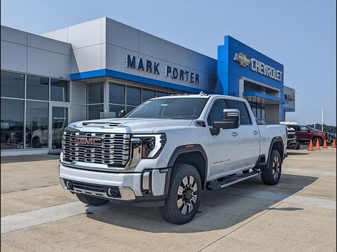 New 2026 GMC Sierra 2500 Denali AWD/4WD image 1