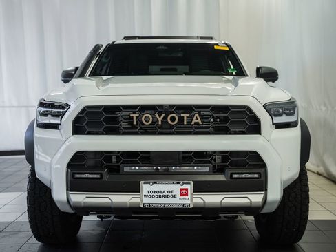 Used 2025 Toyota 4Runner Trailhunter AWD/4WD image 2