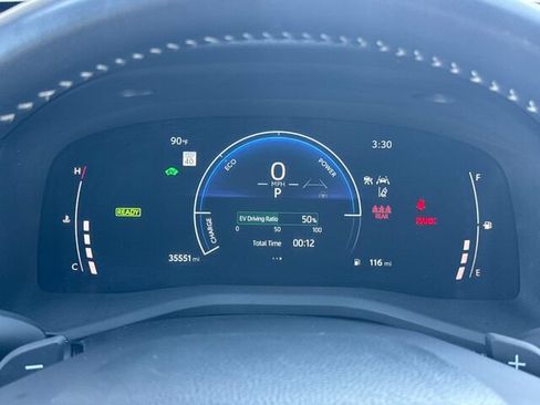 Used 2025 Toyota Camry SE w/ Convenience Package FWD image 30