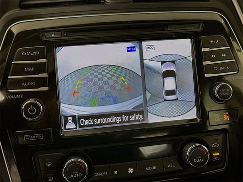 Used 2018 Nissan Maxima Platinum image 14