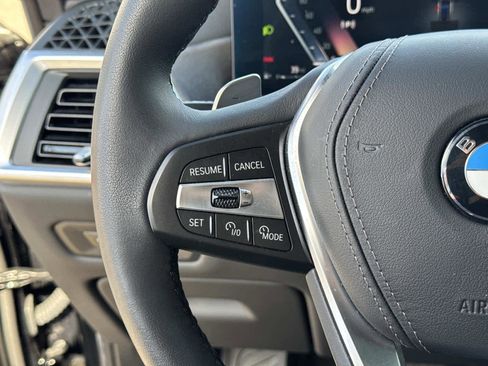 Used 2025 BMW X5 sDrive40i w/ Premium Package image 31