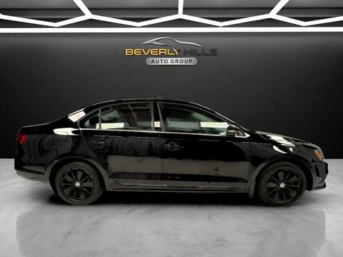 Used 2015 Volkswagen Jetta SE image 6