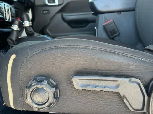 Certified 2022 Jeep Wrangler Unlimited Sport image 11