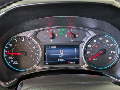 Used 2022 Chevrolet Equinox LT FWD image 16