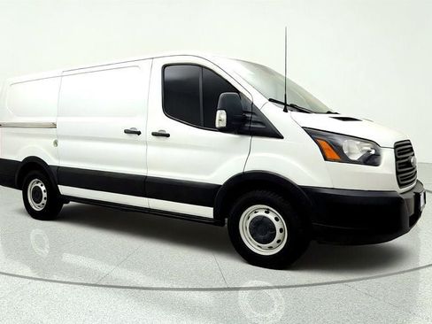 Used 2019 Ford Transit 150 130 Low Roof RWD image 3