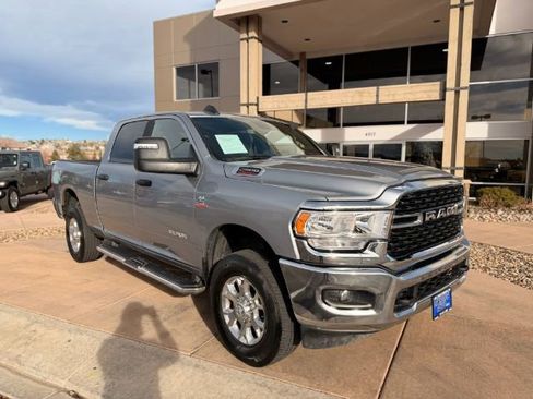 Used 2024 RAM 2500 Big Horn AWD/4WD image 2