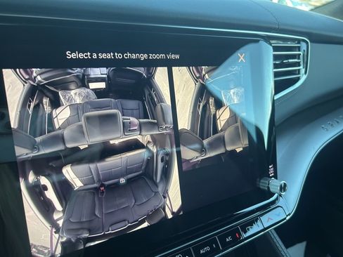 New 2026 Jeep Grand Wagoneer L Summit w/ 8-Passenger Seating Package AWD/4WD image 29