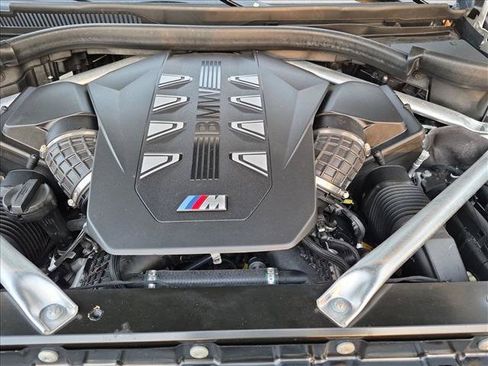 Used 2024 BMW X7 M60i AWD/4WD image 25