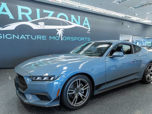 Used 2024 Ford Mustang Coupe RWD image 1