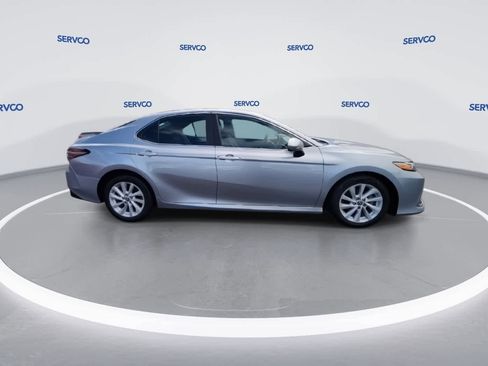 Used 2023 Toyota Camry LE image 9