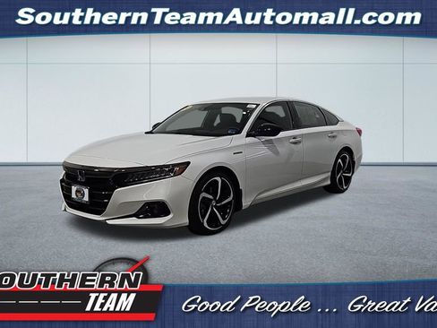 Used 2022 Honda Accord Sport image 1