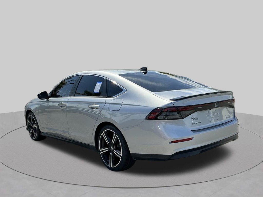 Used 2024 Honda Accord Sport image 8