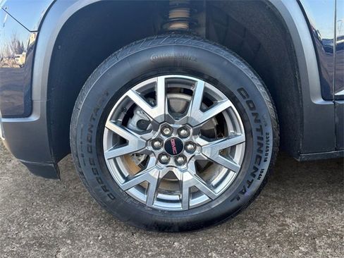 Used 2022 GMC Acadia SLT w/ Preferred Package image 14