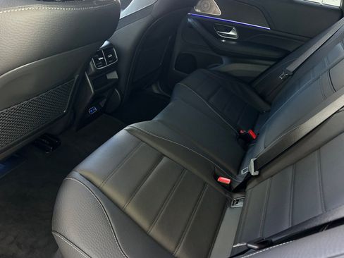 New 2026 Mercedes-Benz GLE 450 4MATIC Coupe image 9