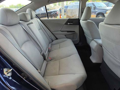 Used 2016 Honda Accord LX image 15