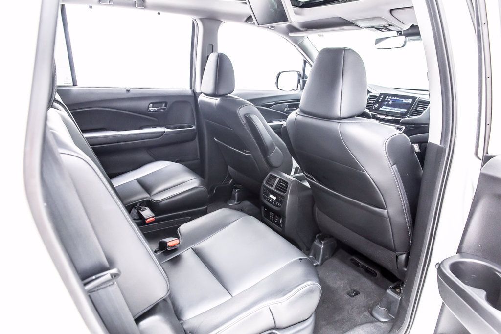 Used 2019 Honda Pilot Touring image 29