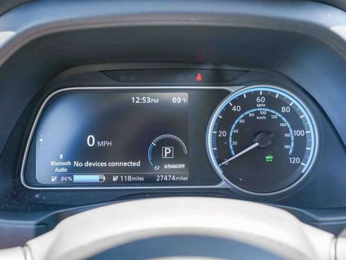 Used 2023 Nissan Leaf S FWD image 23