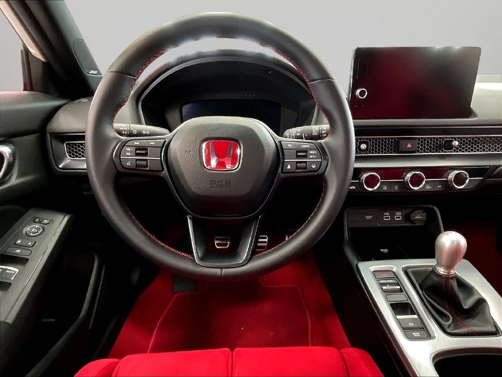 Used 2025 Honda Civic Type R image 9