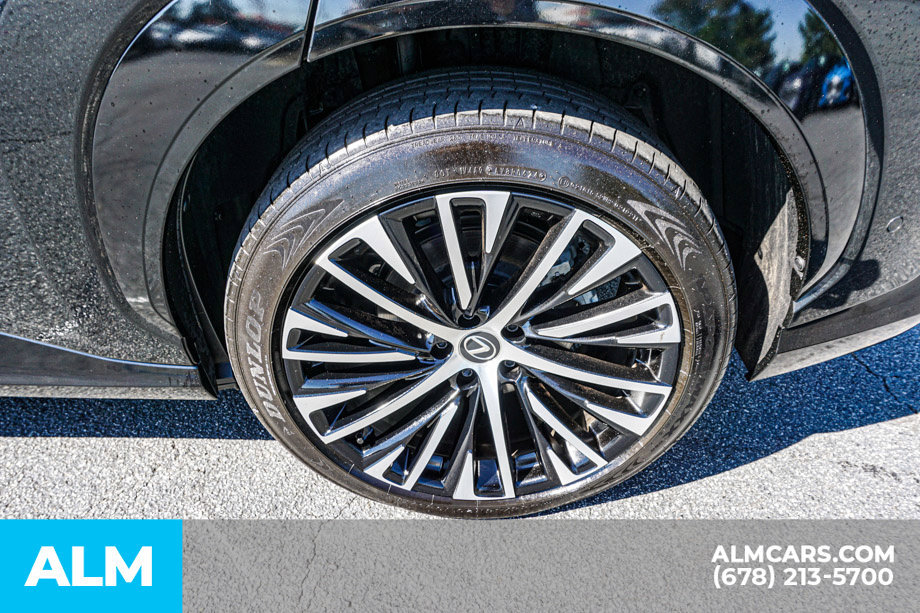 Used 2024 Lexus RZ 300e Premium w/ Technology Package FWD image 16