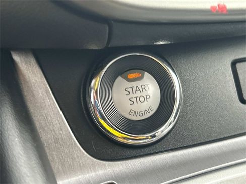 Used 2024 Nissan Murano SV w/ SV Midnight Edition Package image 31